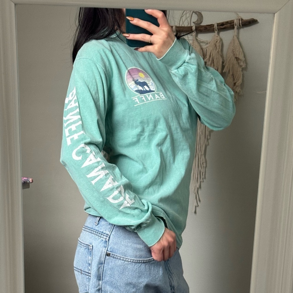 🌲 Banff, Canada Long Sleeve Shirt 🌲